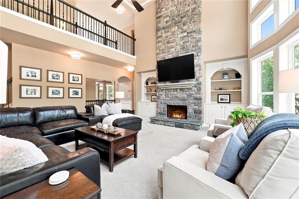 180 Lakestone Parkway