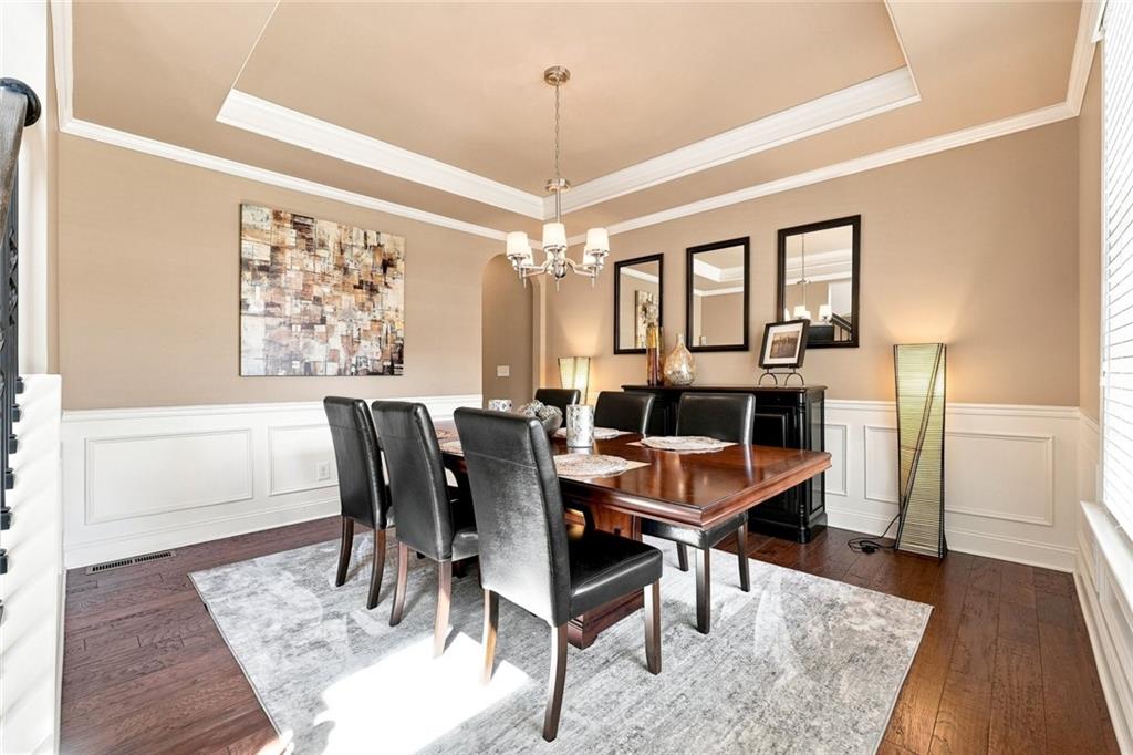 180 Lakestone Parkway