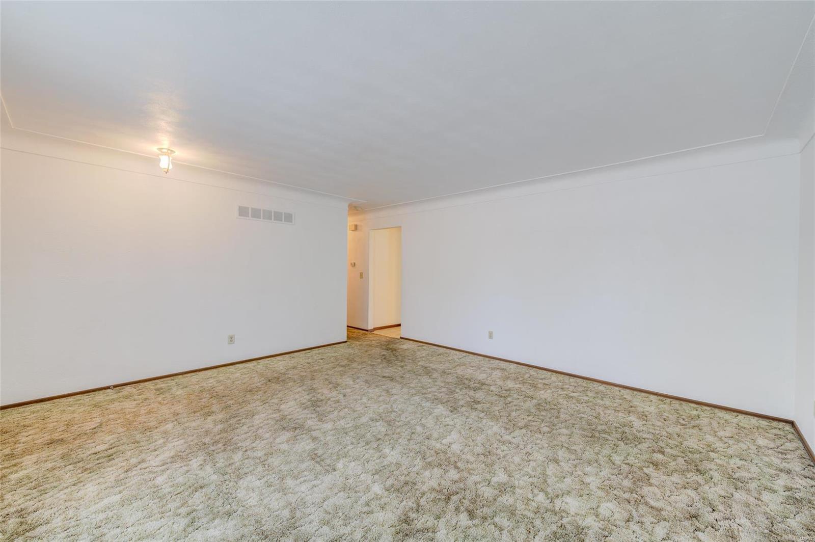 2829 Olde Greenwich Drive