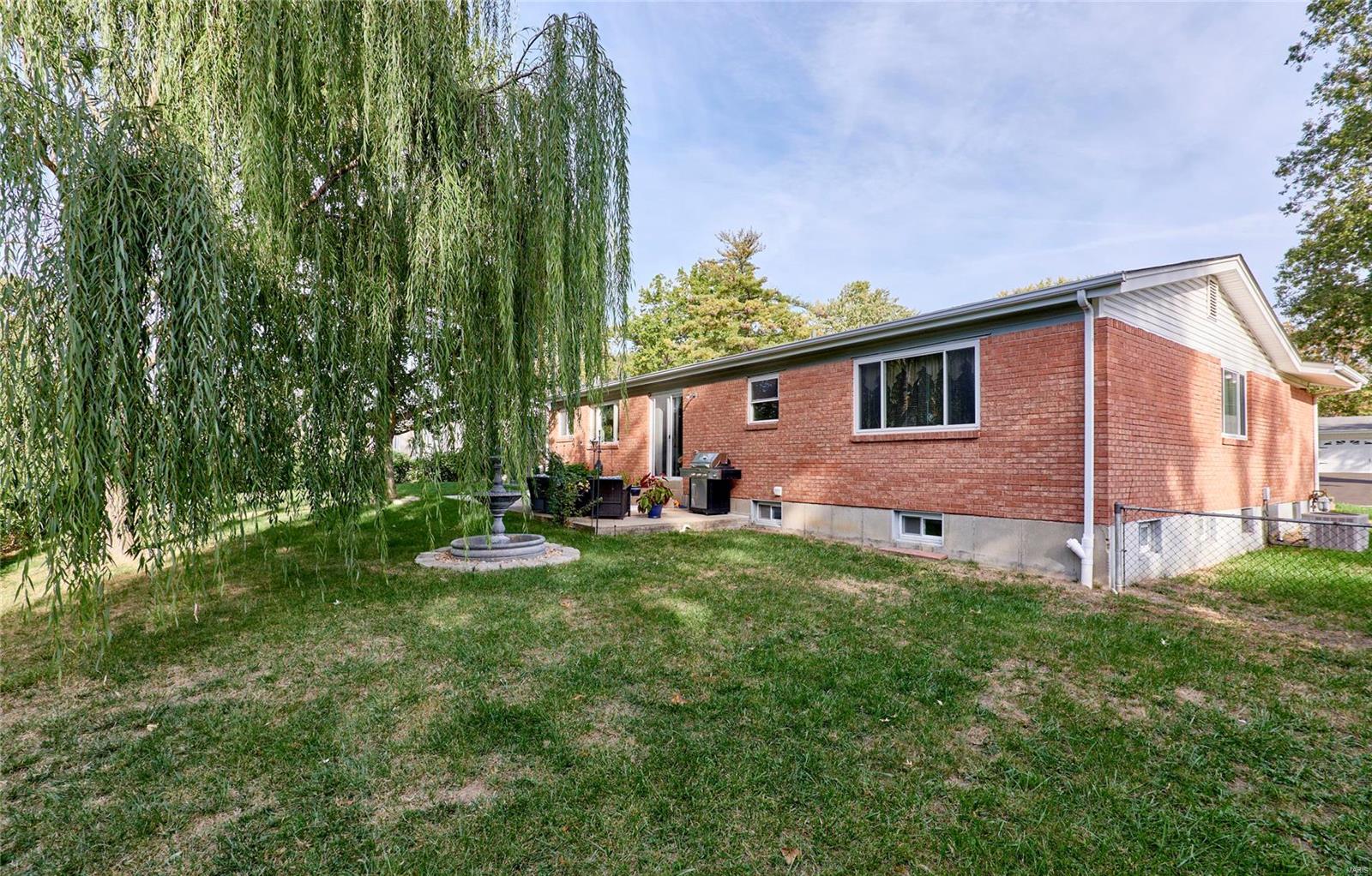 12132 SwanLake Drive
