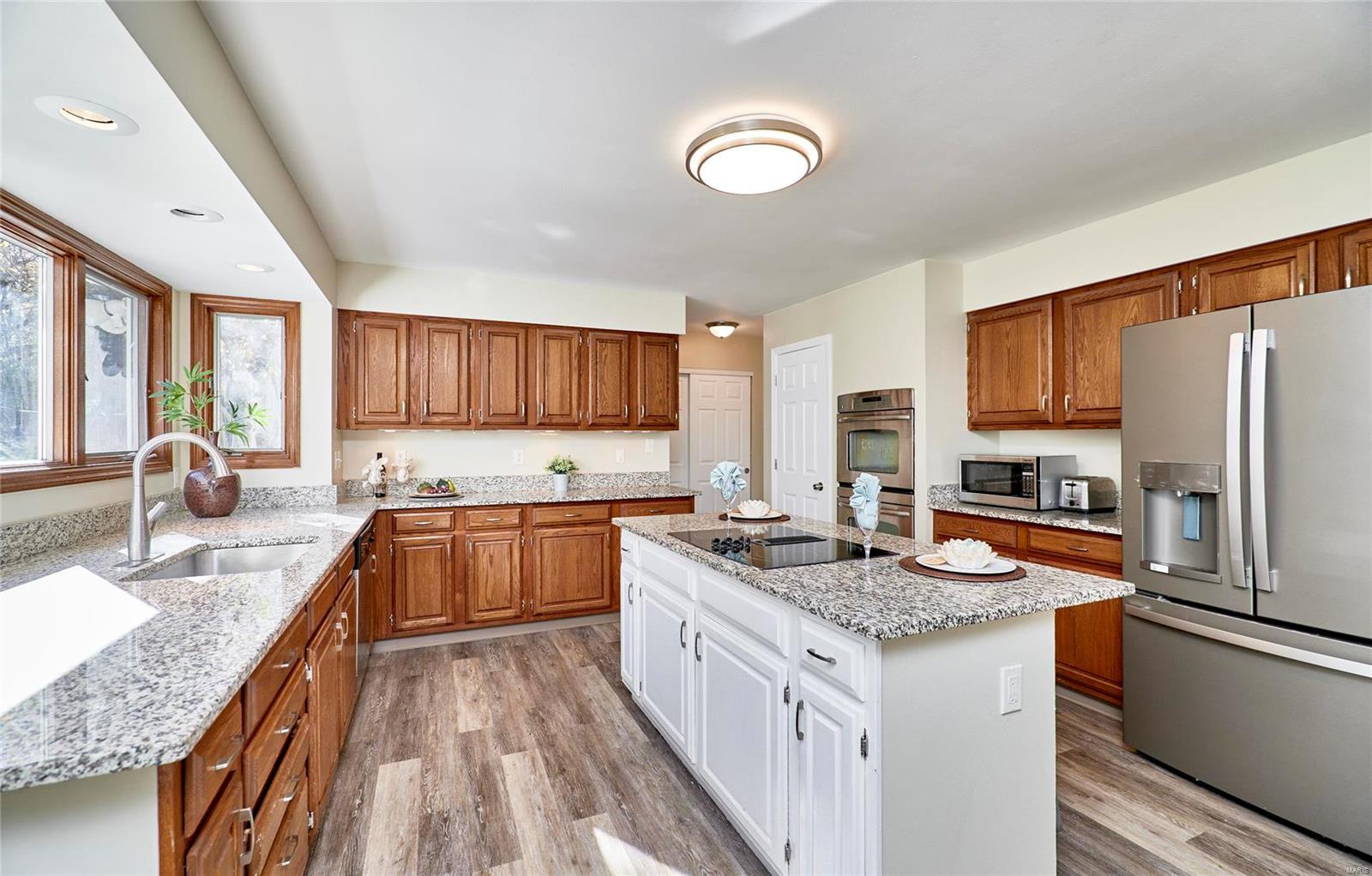 11909 Autumn Lakes Drive
