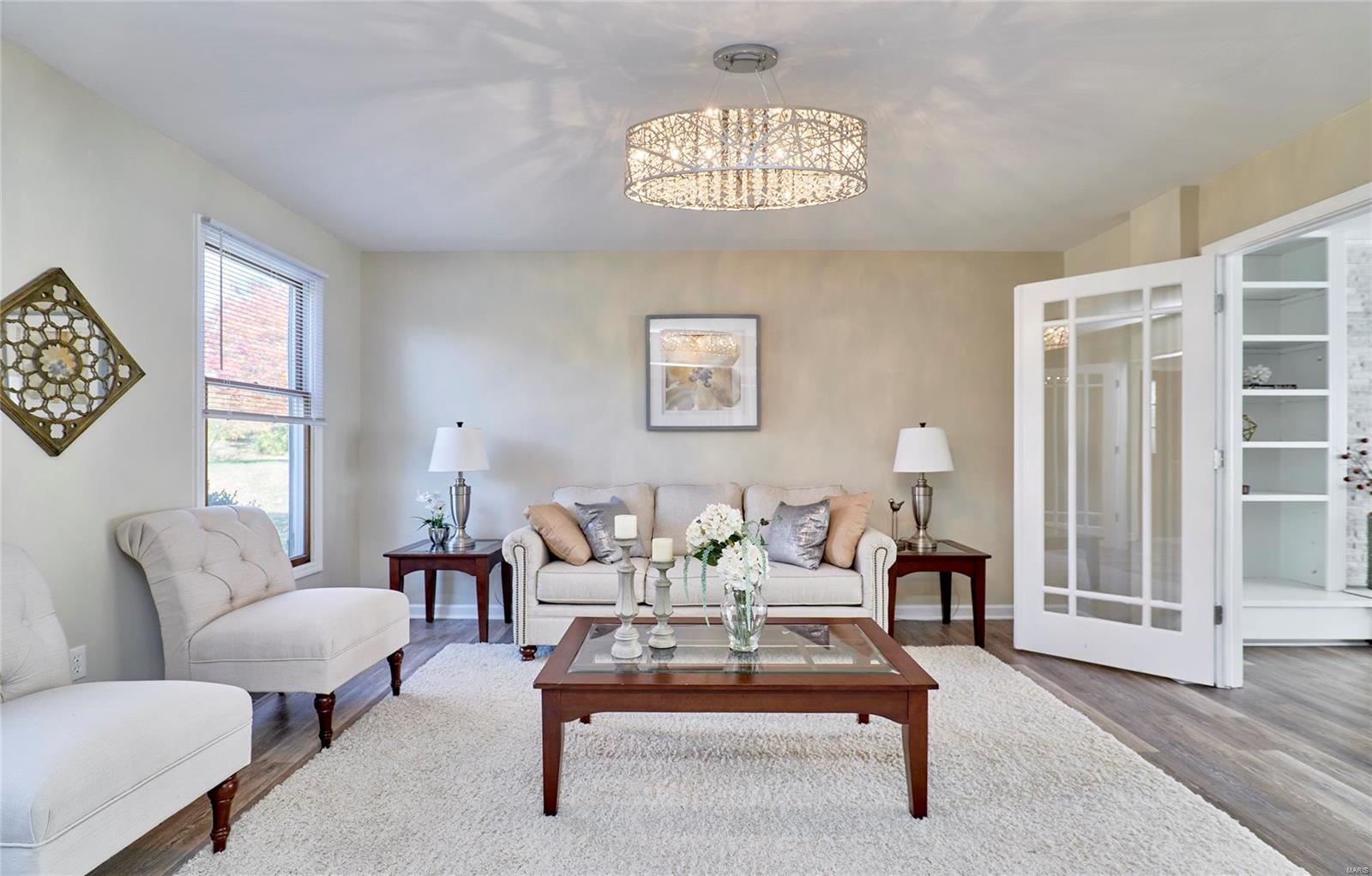 11909 Autumn Lakes Drive