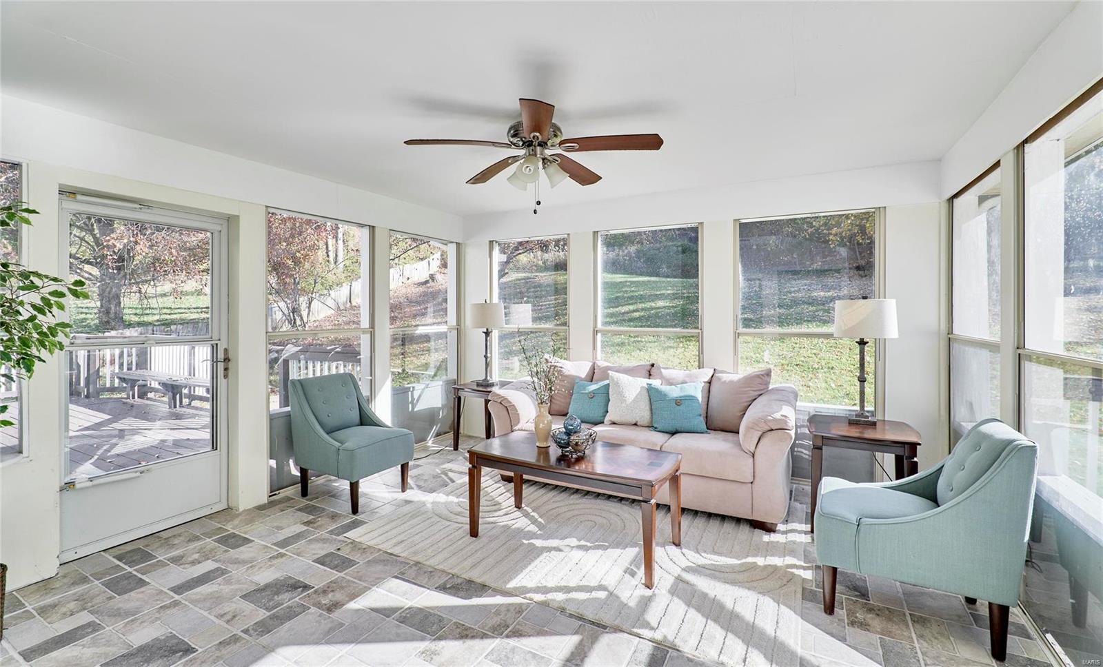 11909 Autumn Lakes Drive