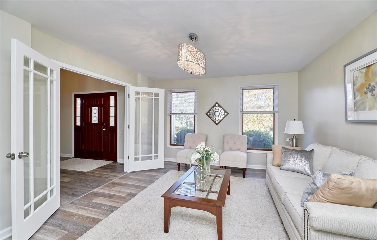 11909 Autumn Lakes Drive