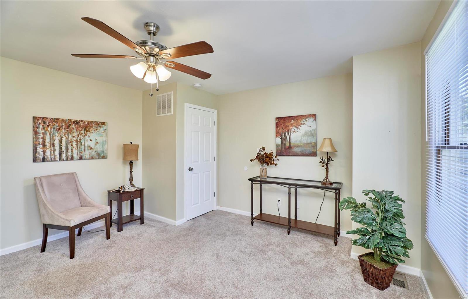 11909 Autumn Lakes Drive