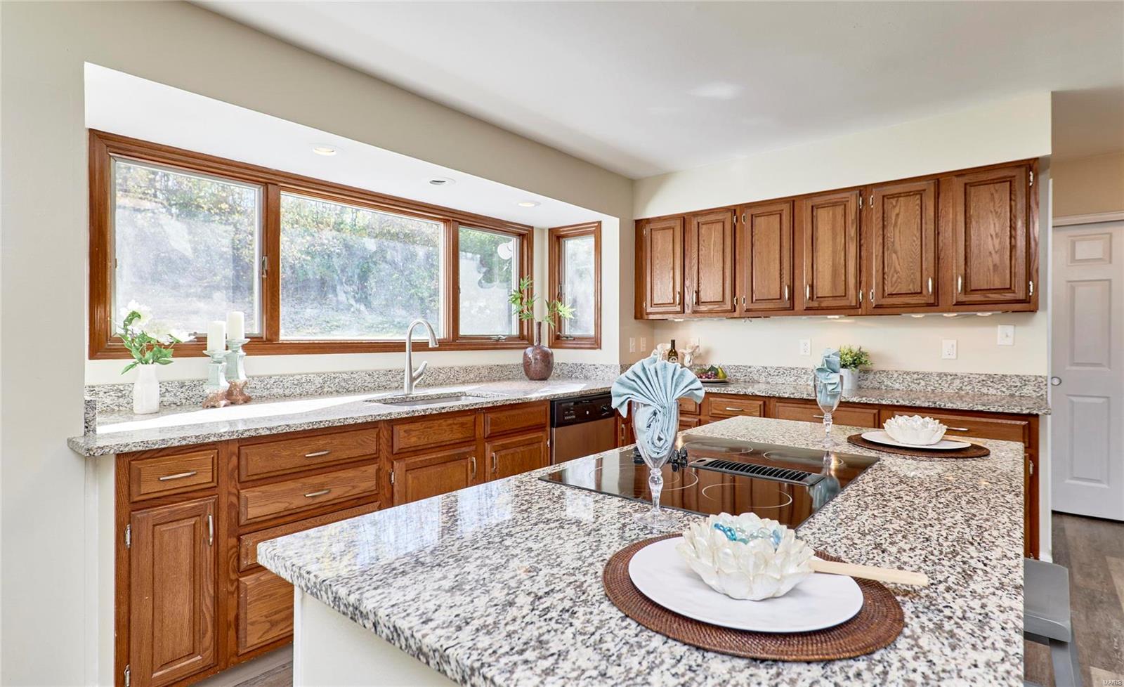 11909 Autumn Lakes Drive