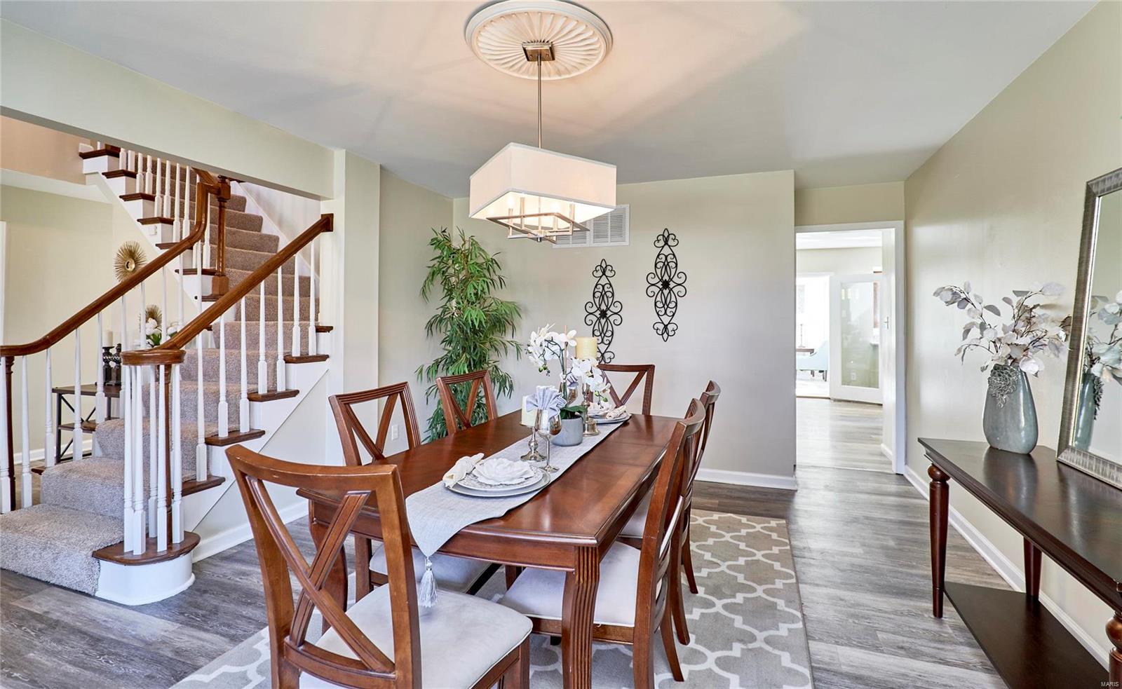 11909 Autumn Lakes Drive
