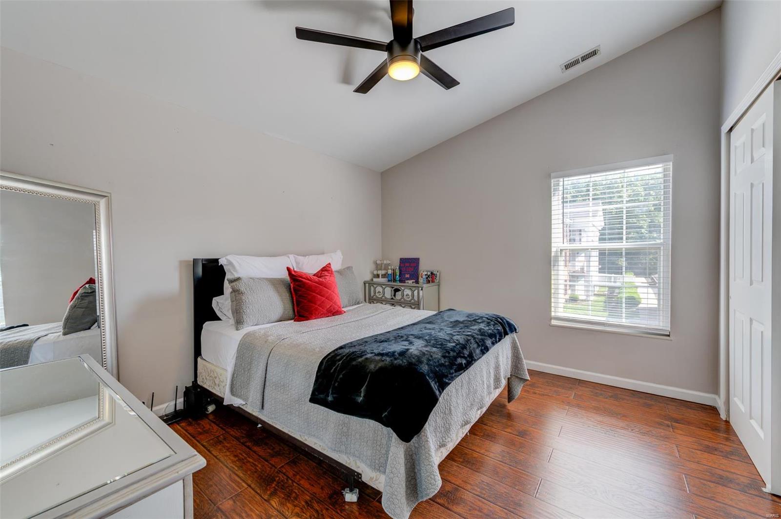 1961 Marine Terrace Drive Unit: L