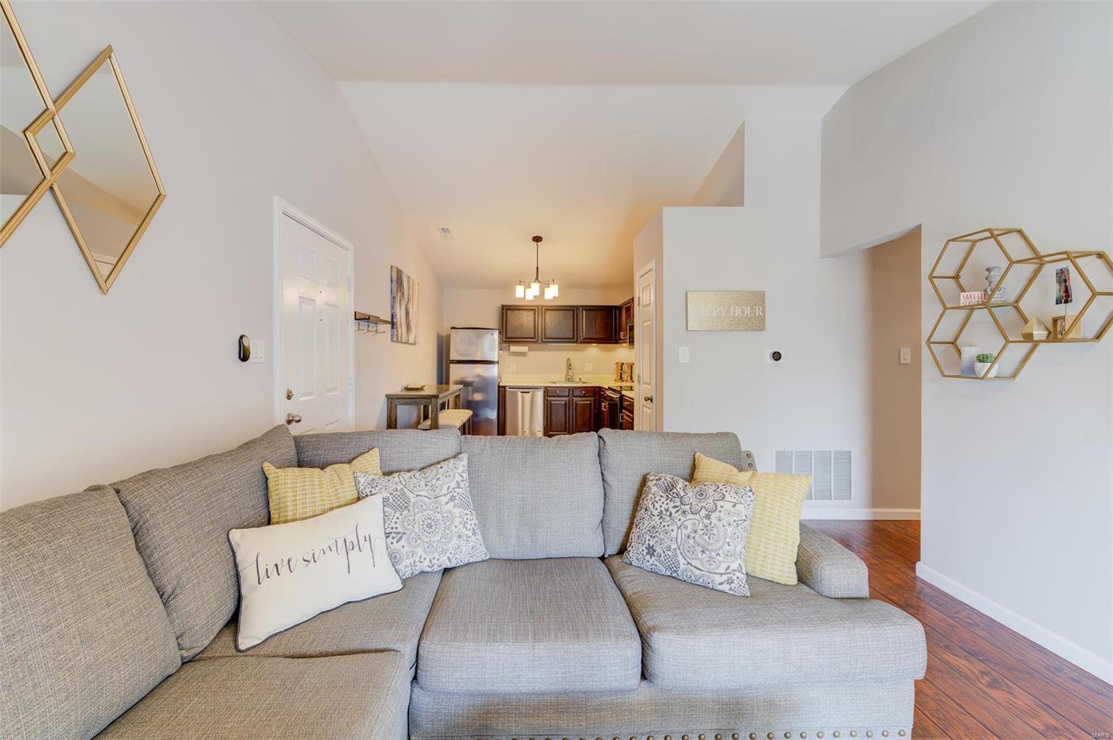 1961 Marine Terrace Drive Unit: L