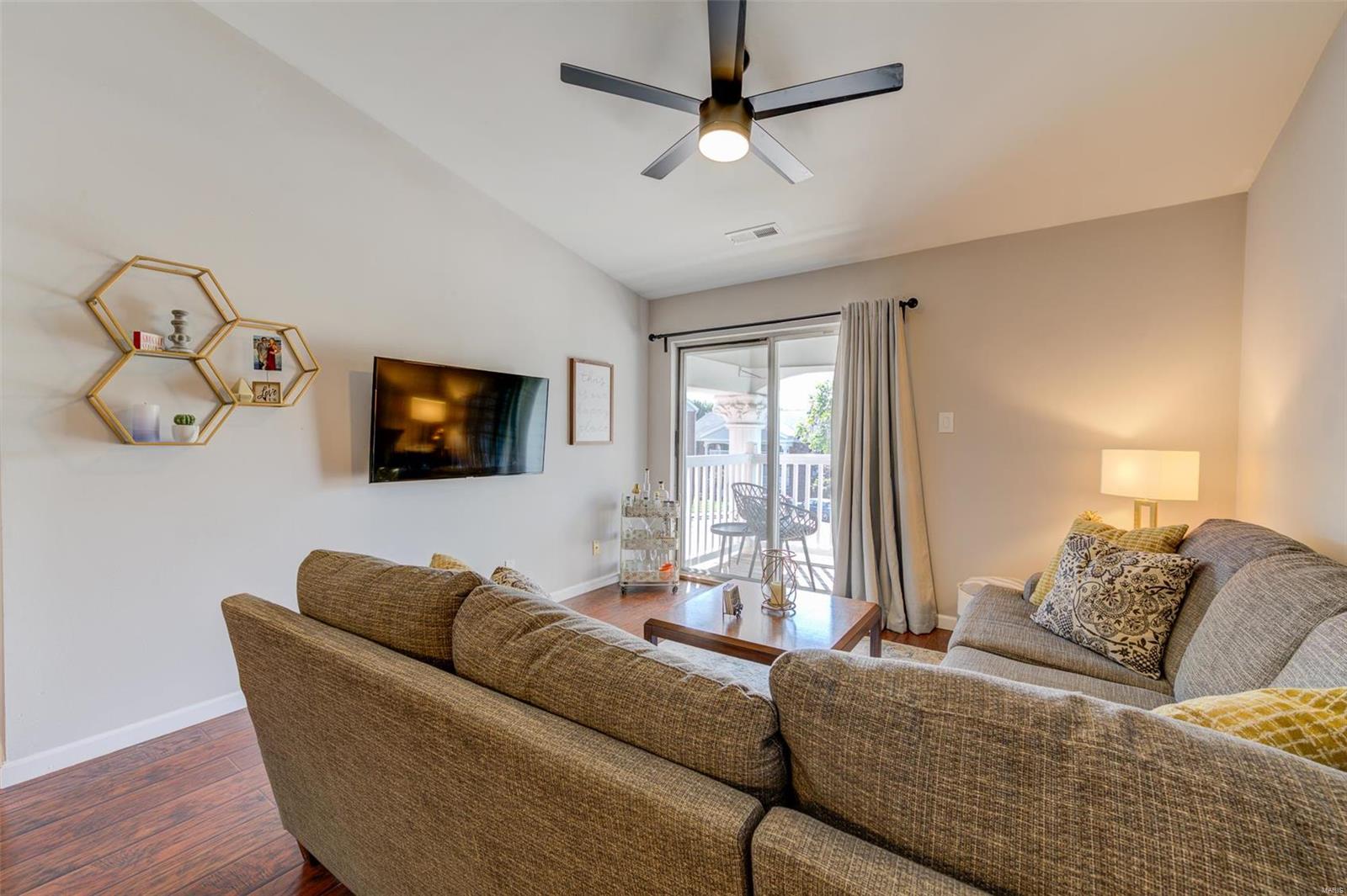 1961 Marine Terrace Drive Unit: L