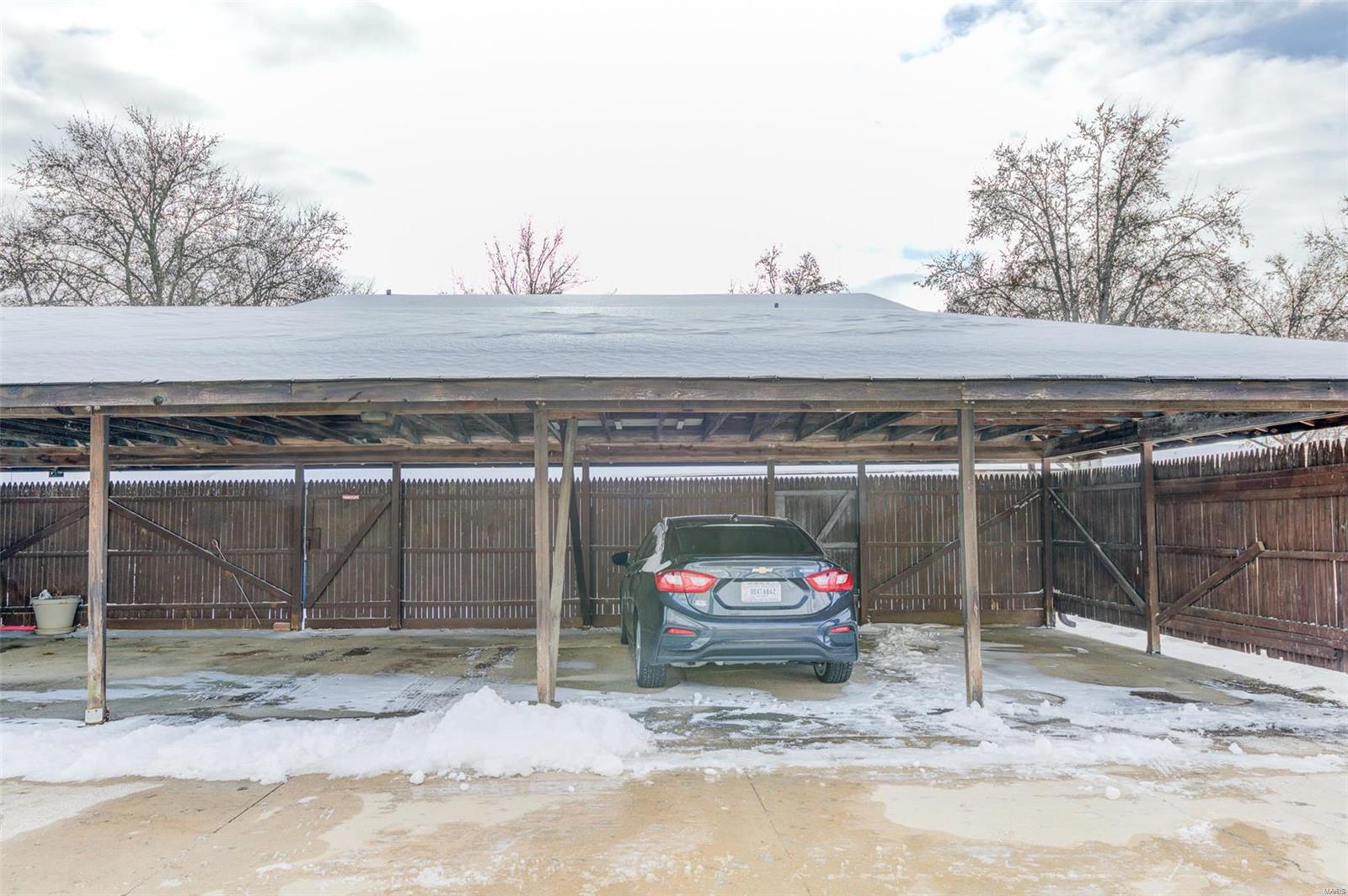 33 Timberbrook Drive Unit: C
