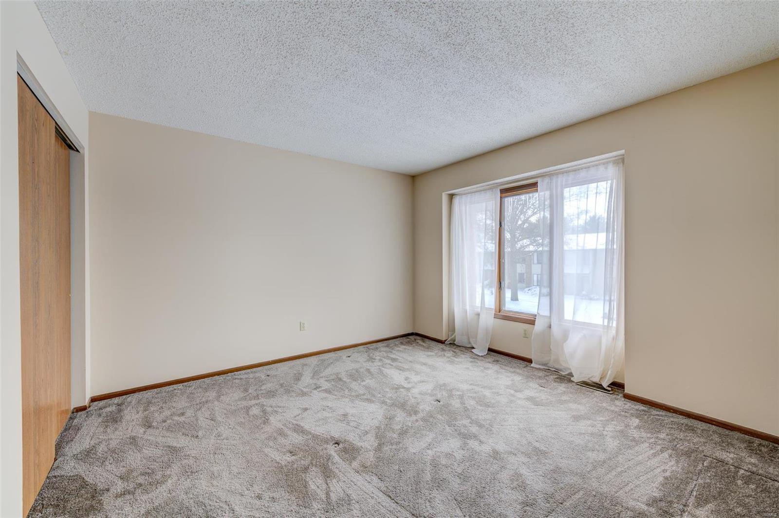 33 Timberbrook Drive Unit: C