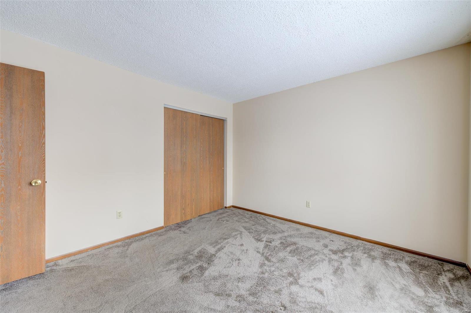 33 Timberbrook Drive Unit: C