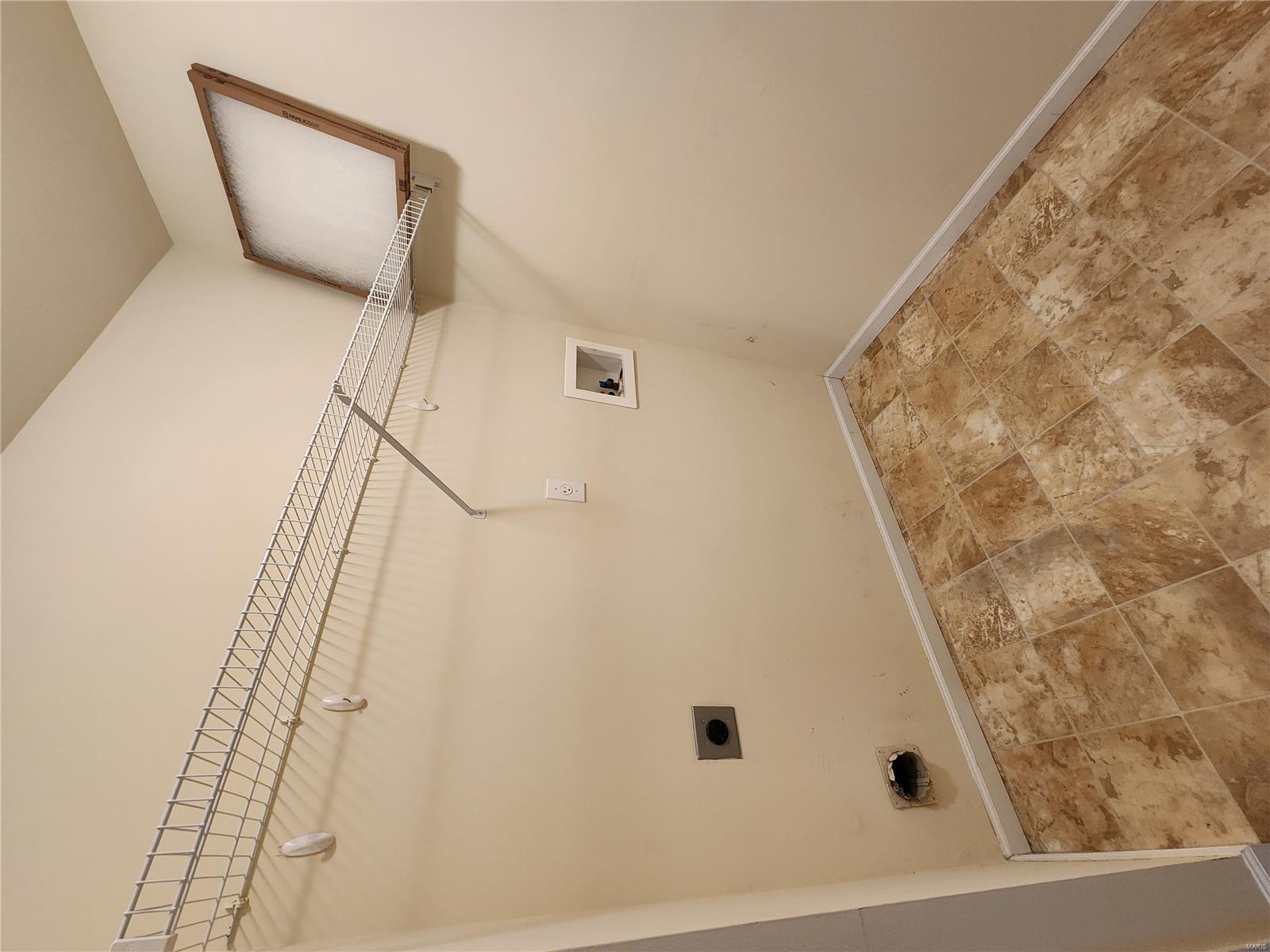 1713 Piedmont Circle Unit: 1713