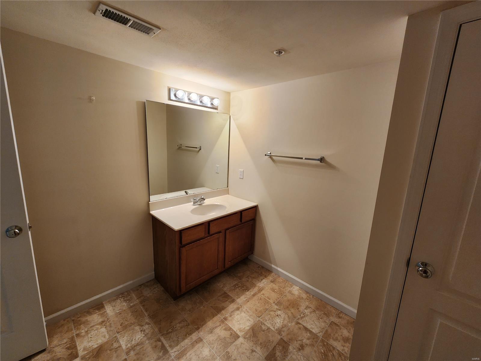 1713 Piedmont Circle Unit: 1713