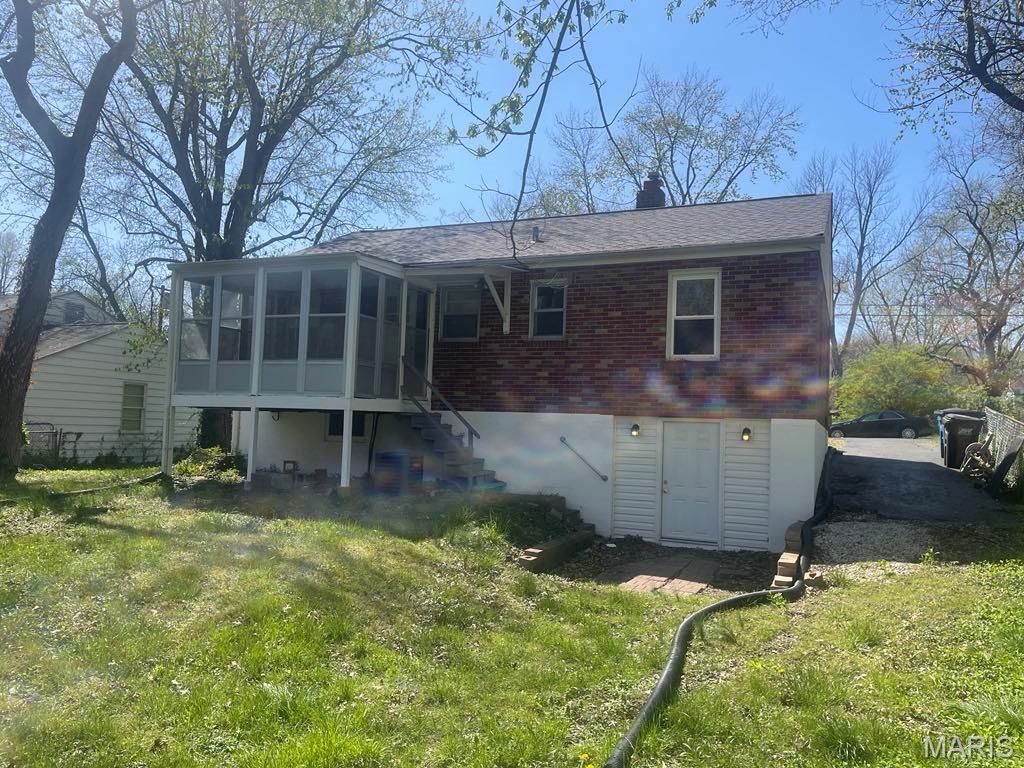 212 S Marguerite