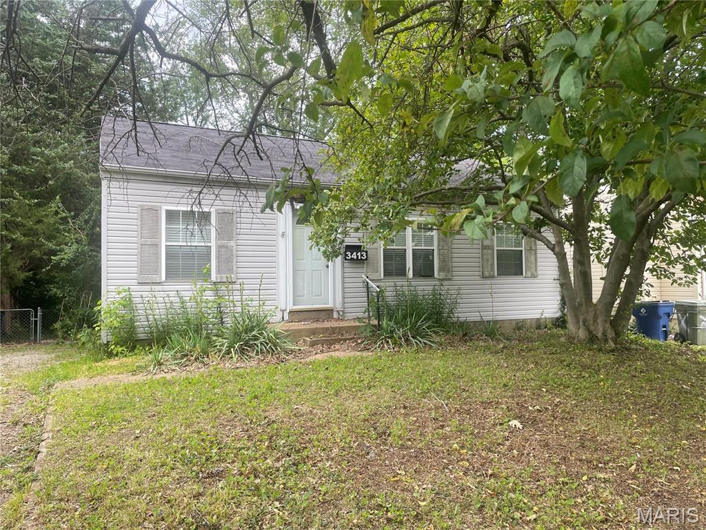 3413 Saint Ignatius Lane