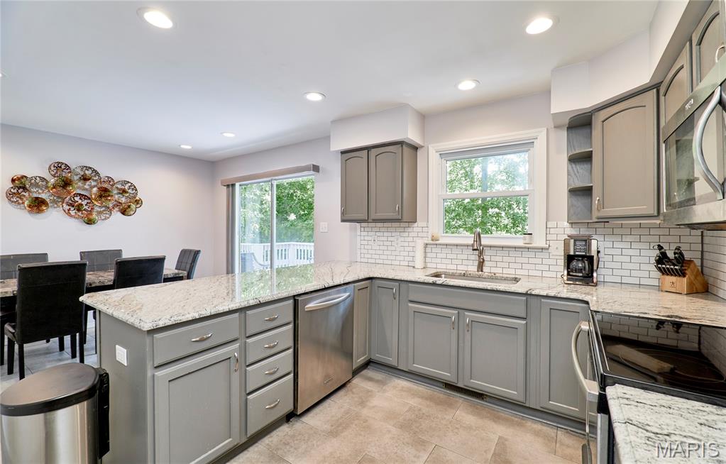 10 Glenworth Glenworth Court
