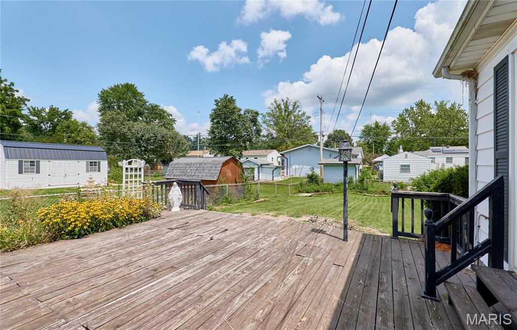 1045 Bellarmine Lane