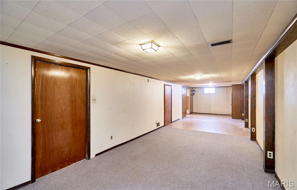 1045 Bellarmine Lane