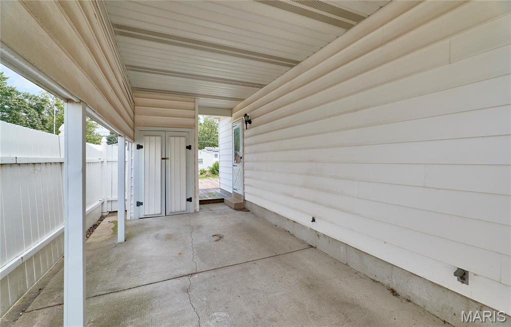 1045 Bellarmine Lane