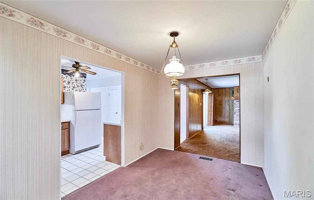 1045 Bellarmine Lane