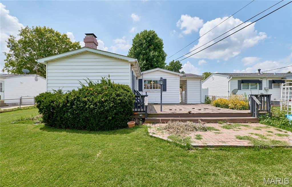 1045 Bellarmine Lane