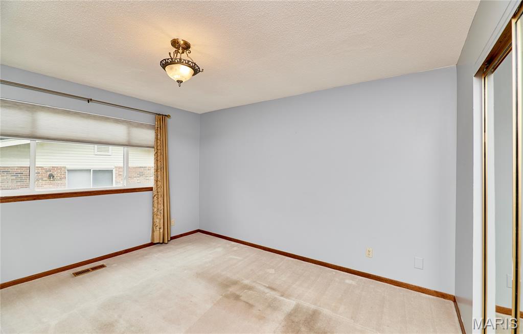 4 Swindon Court