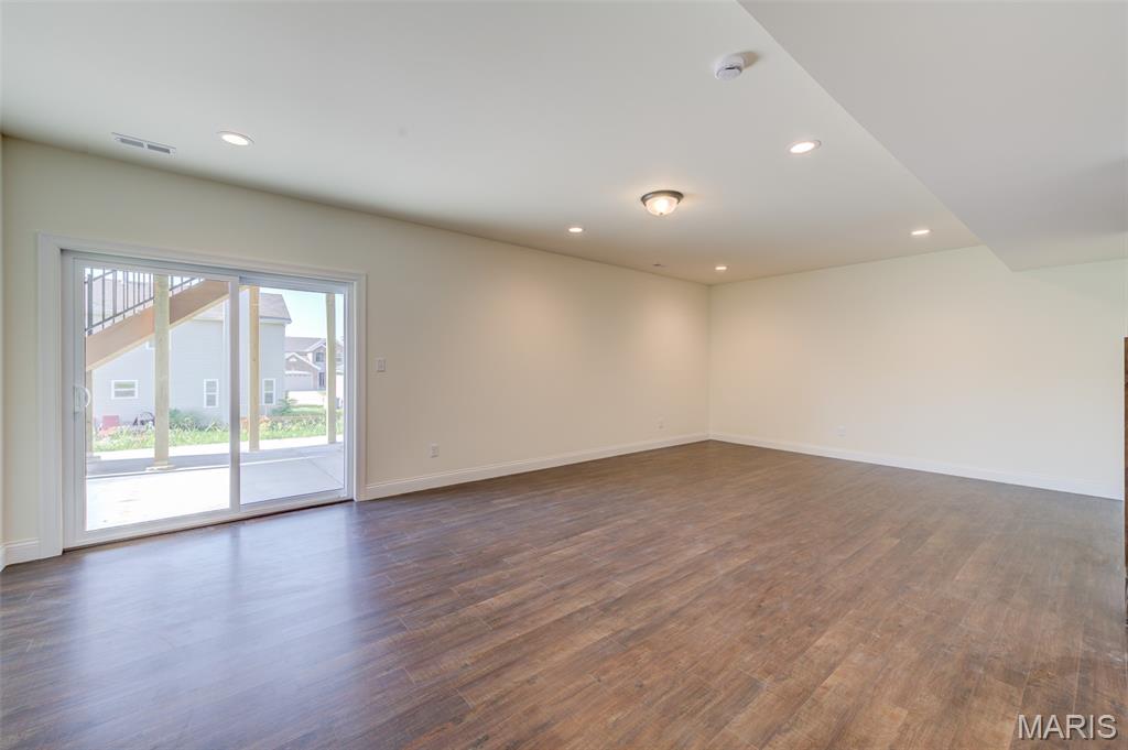 2025 Maryland Oaks Circle