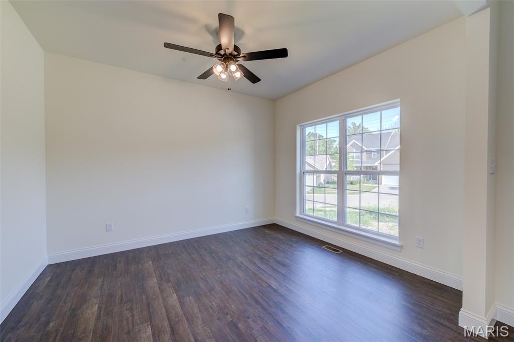 2025 Maryland Oaks Circle