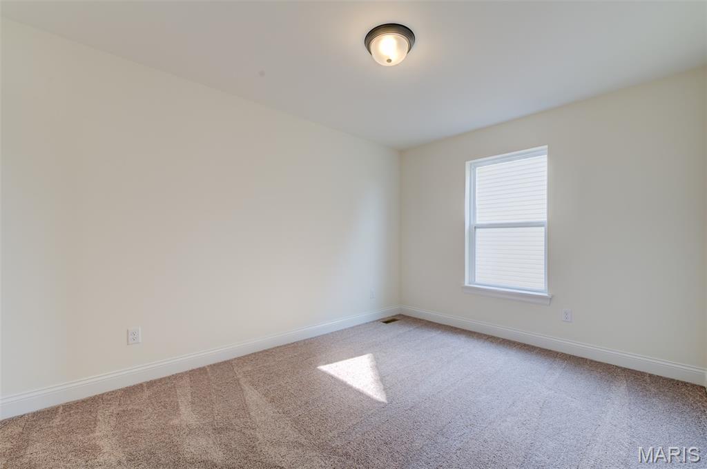 2025 Maryland Oaks Circle