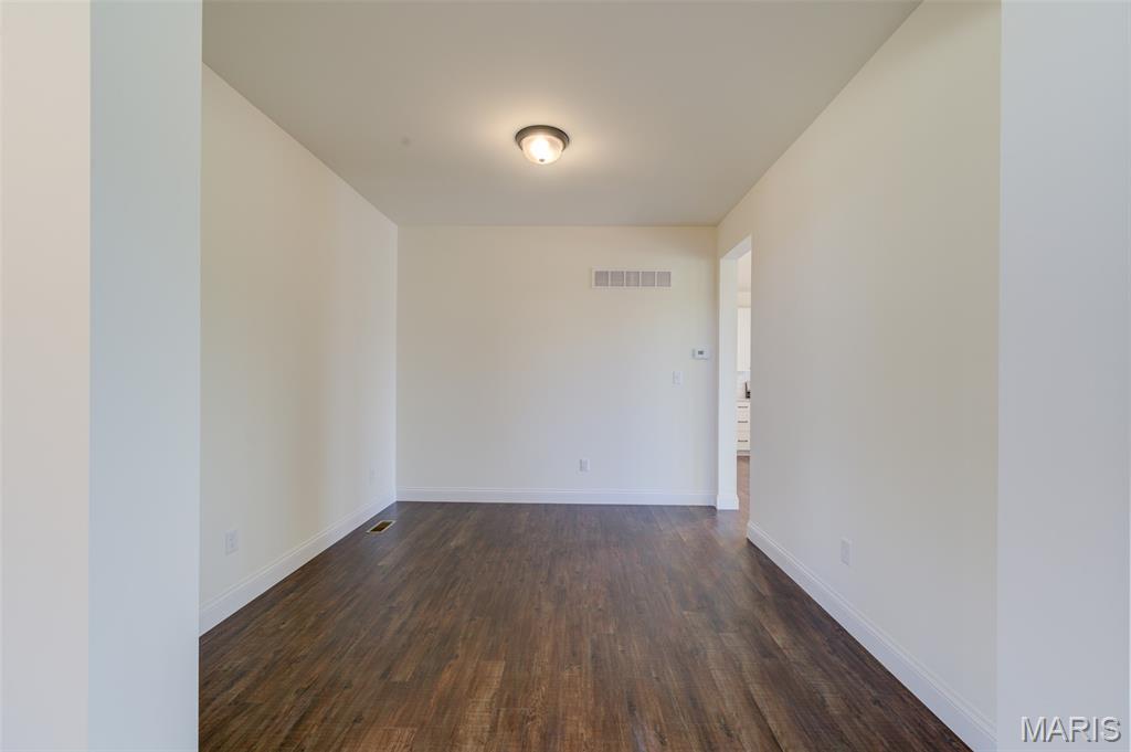 2025 Maryland Oaks Circle