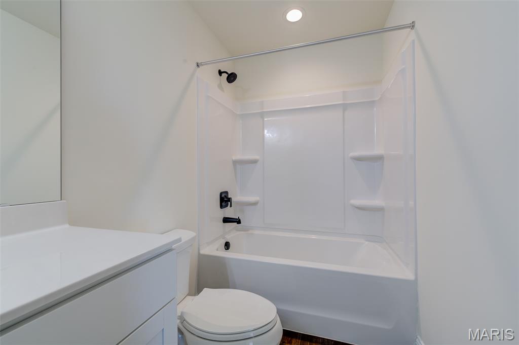 2025 Maryland Oaks Circle