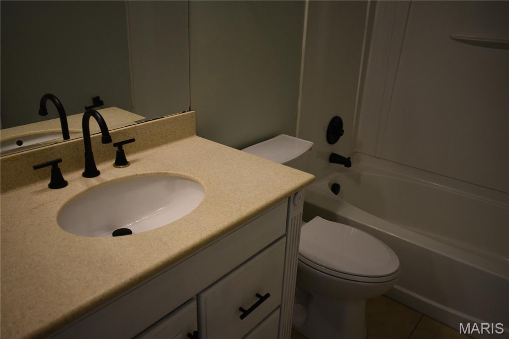 16407 Westglen Farms Drive