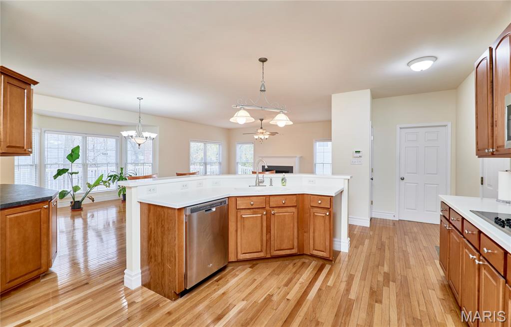 10233 Eddingham Terrace