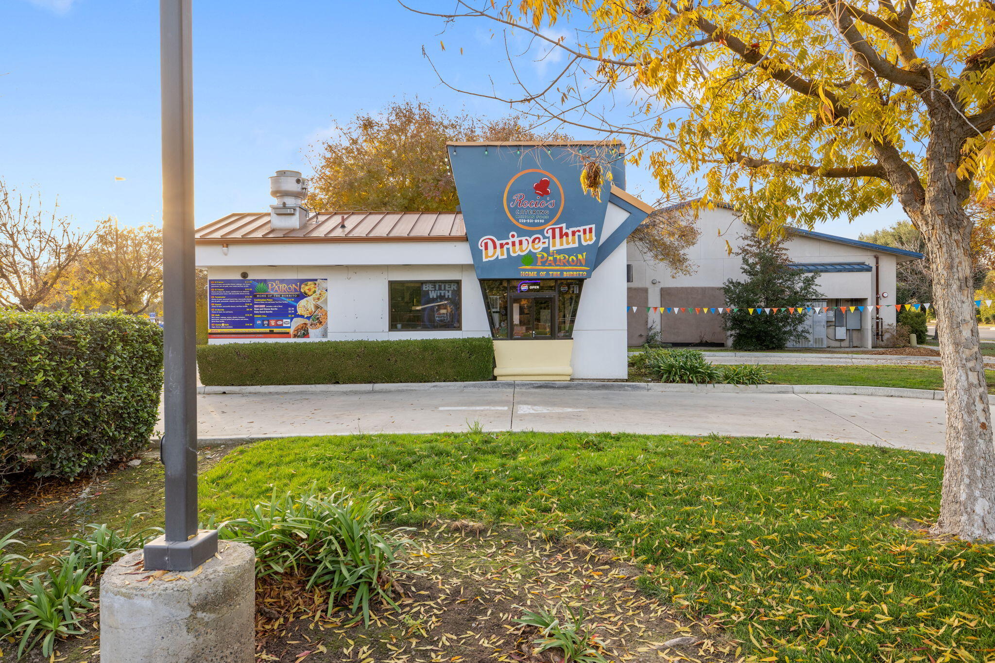 1103 W Caldwell Avenue