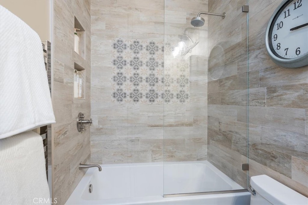 347 Village Glen Dr.