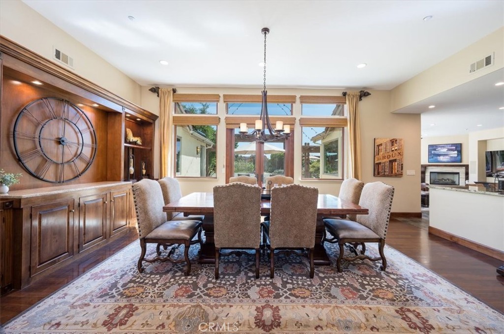 347 Village Glen Dr.