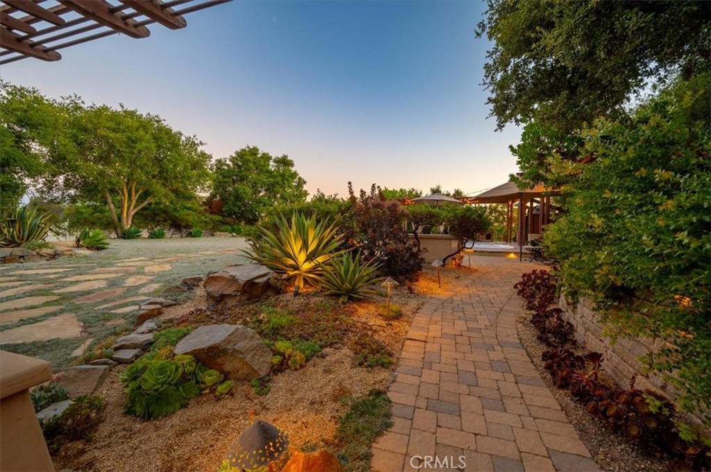 347 Village Glen Dr.