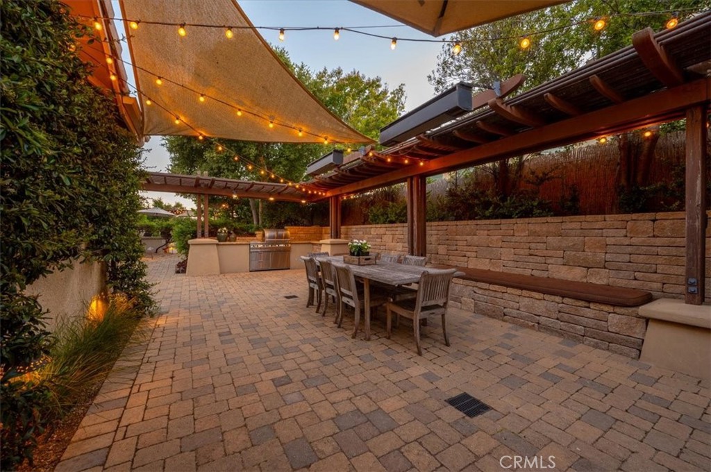 347 Village Glen Dr.