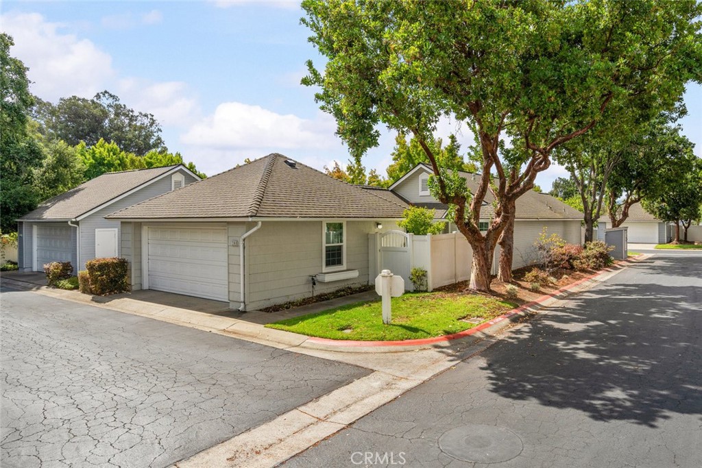 863 Alyssum Court 25