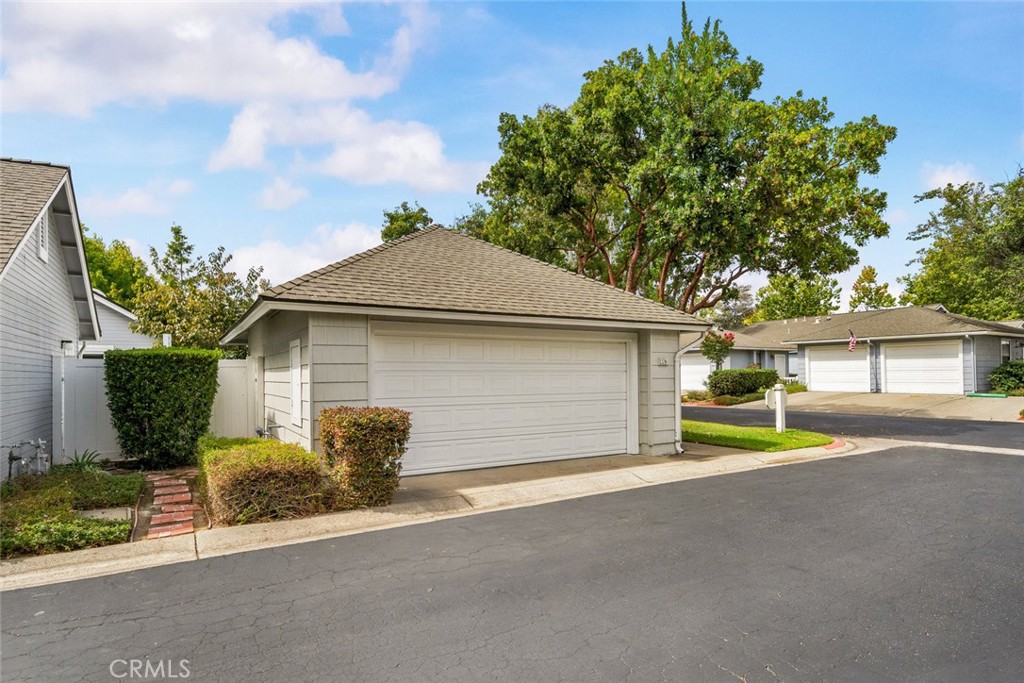 863 Alyssum Court 25