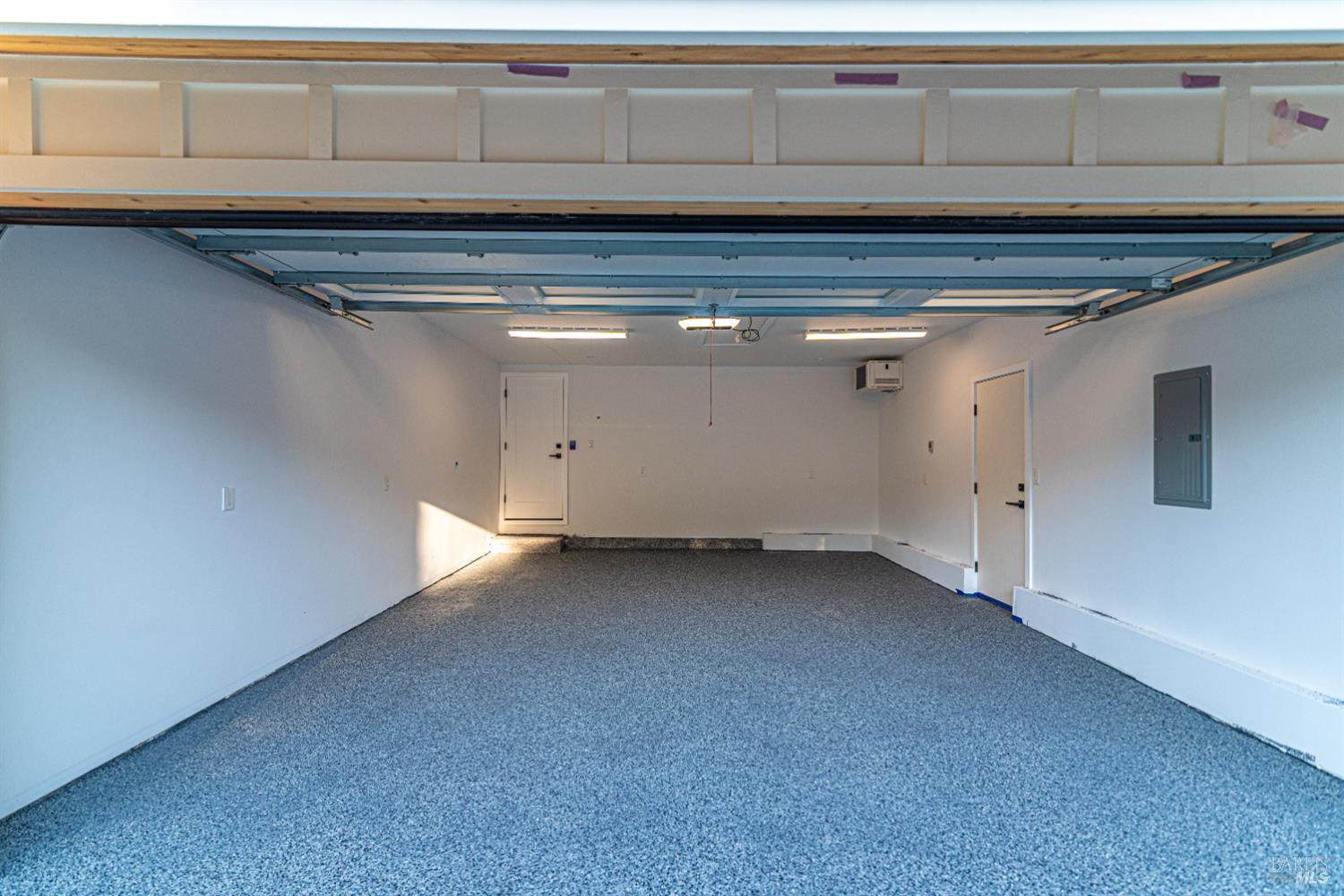 2550 Heatherstone Dr