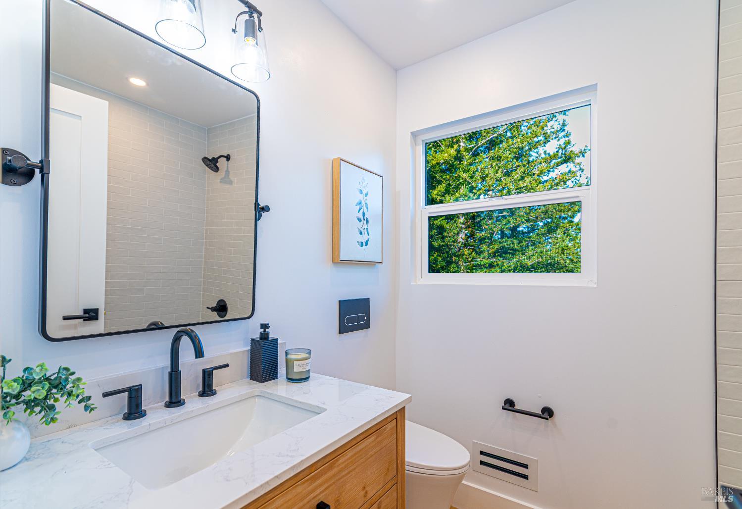 2550 Heatherstone Dr