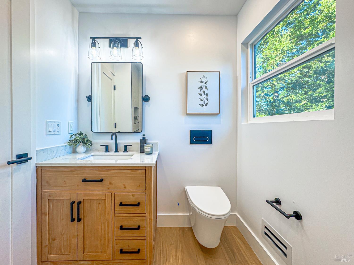 2550 Heatherstone Dr