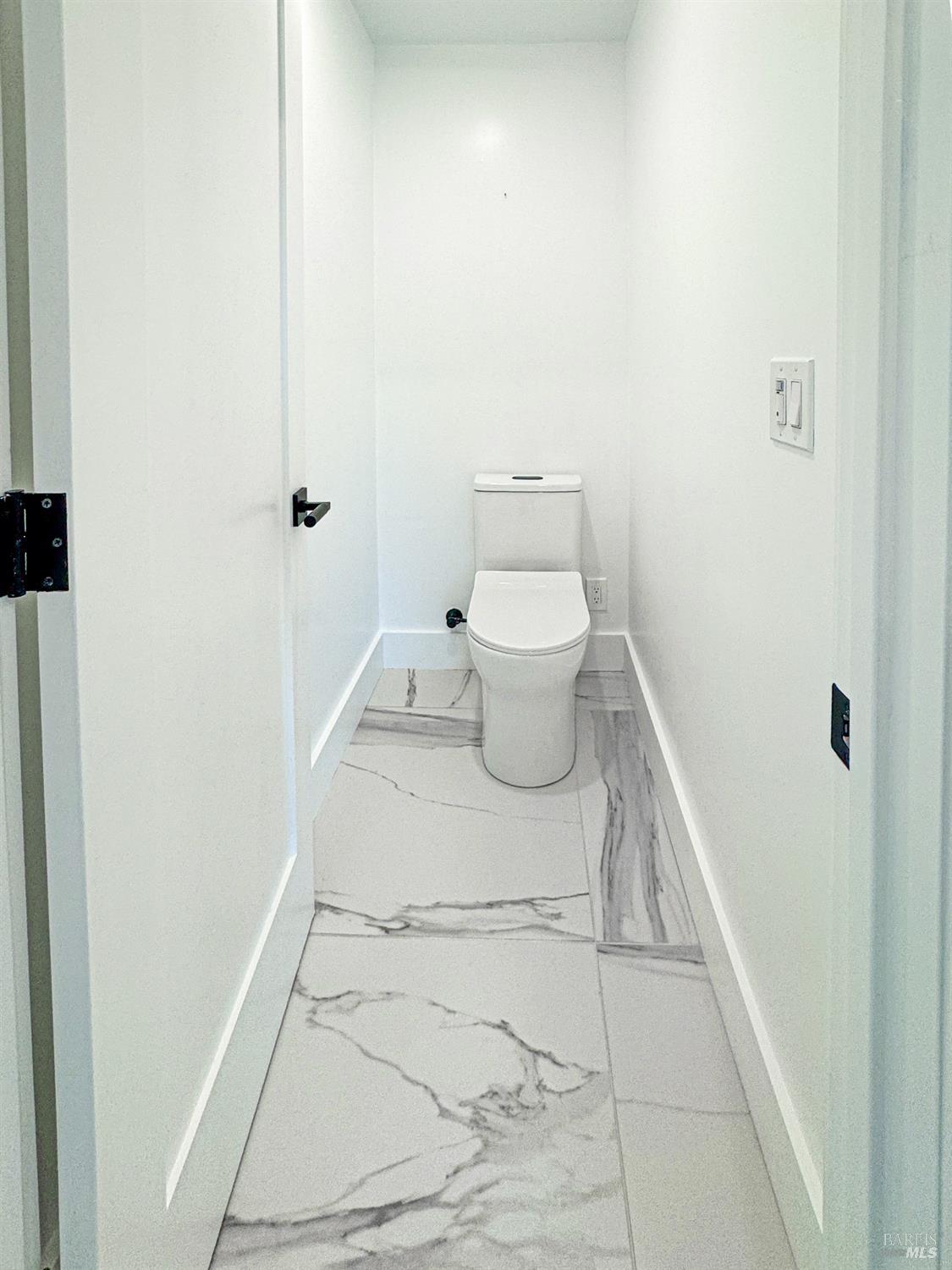 2550 Heatherstone Dr