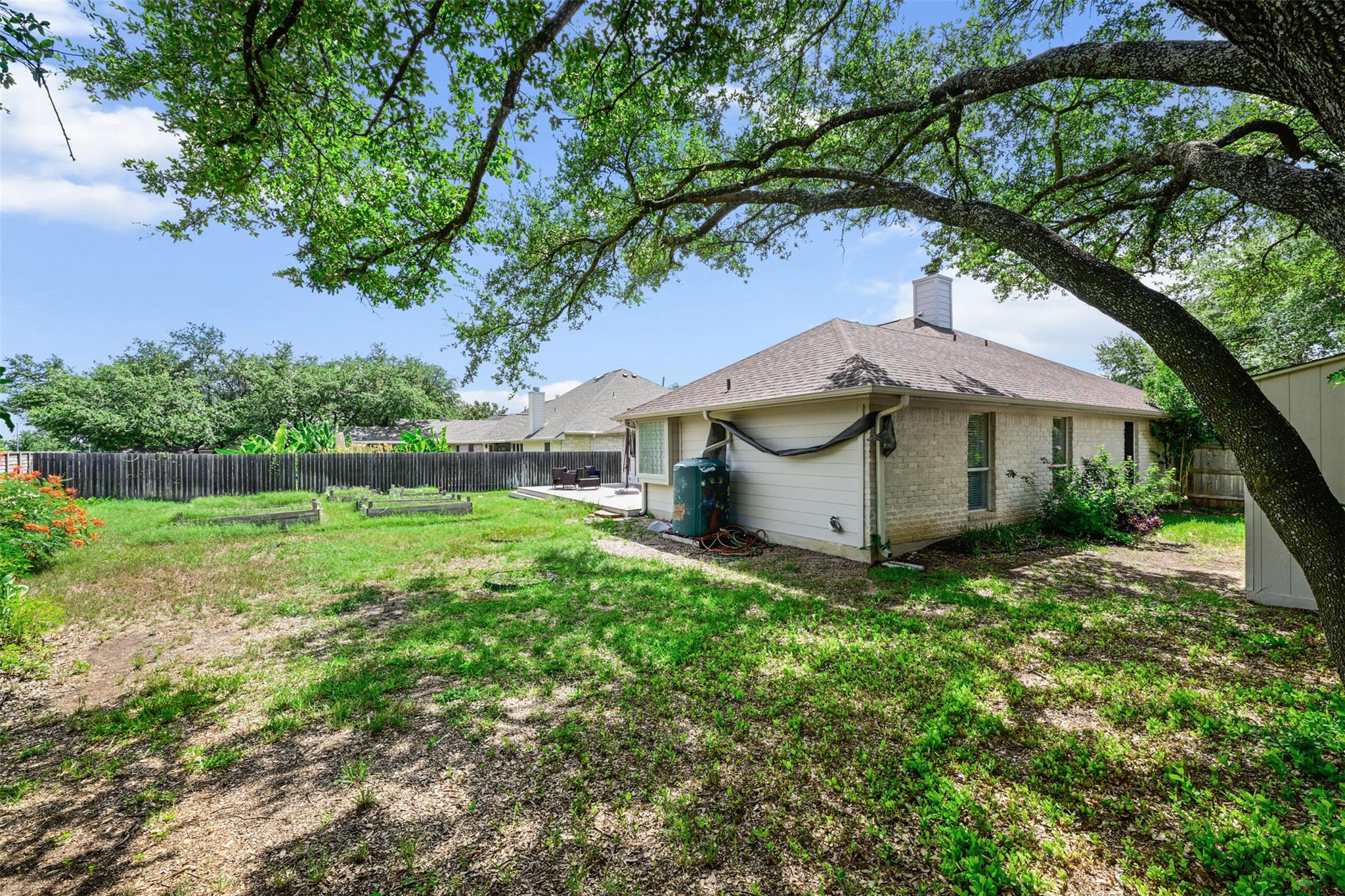 6006 Barletta DR