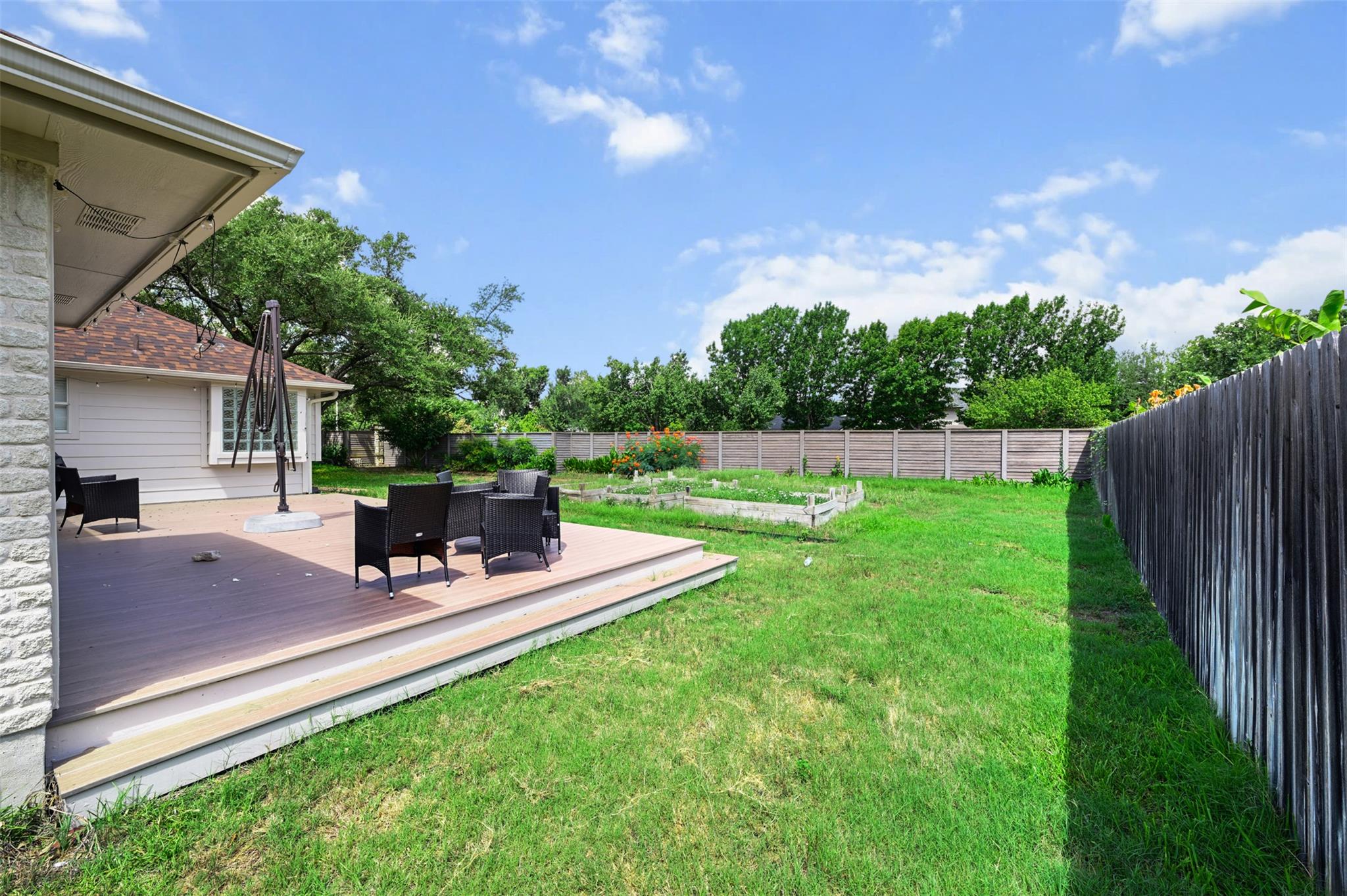 6006 Barletta DR
