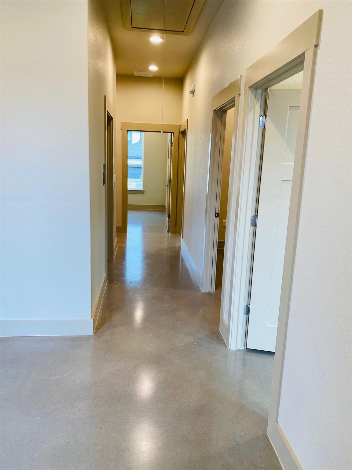 10824 E Crystal Falls PKWY # 504