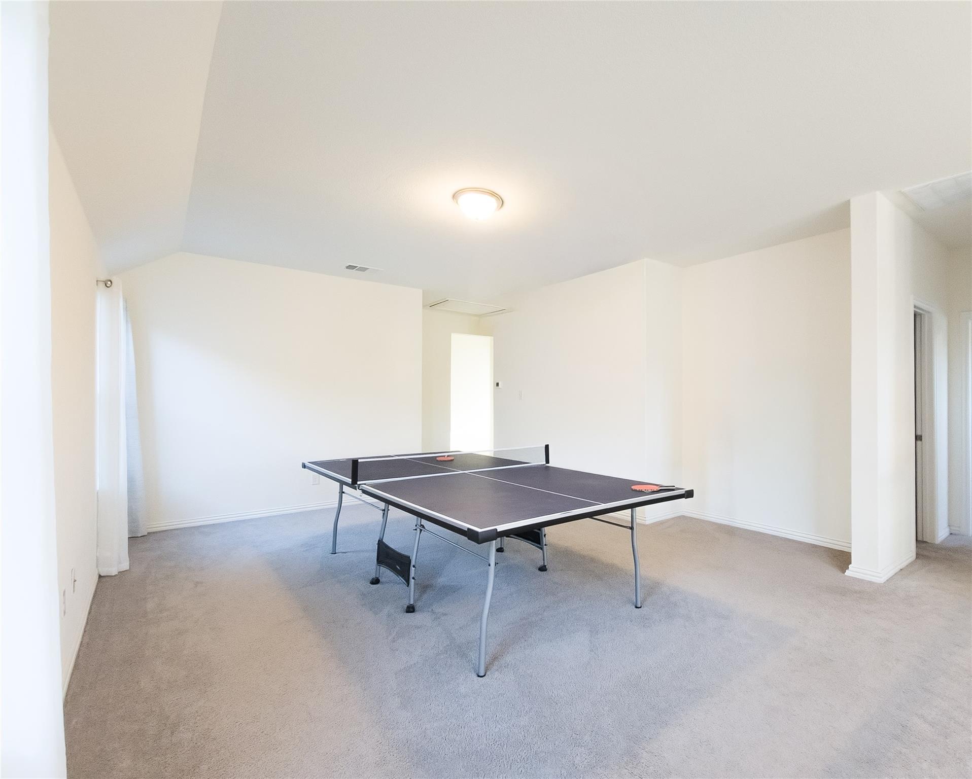 627 Pheasant Hill LN